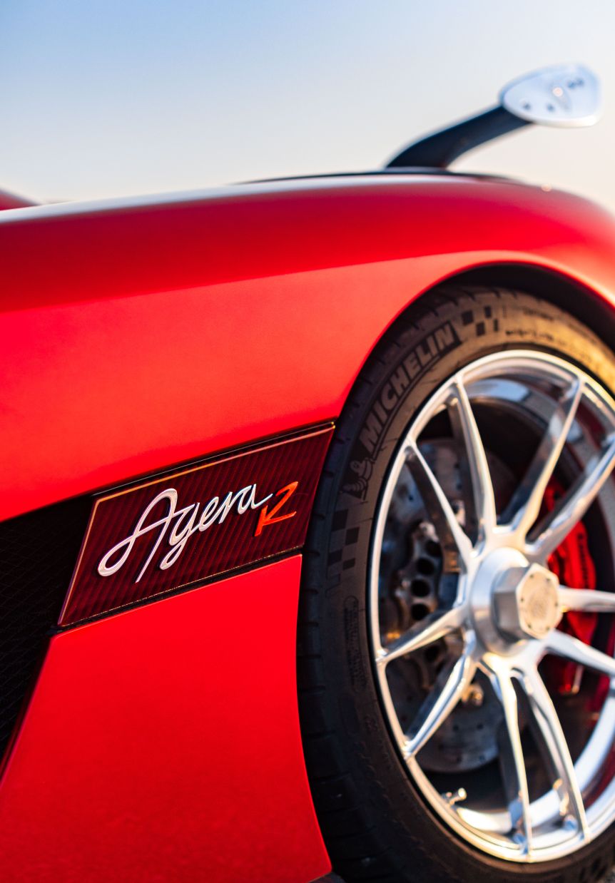 Agera R (red)