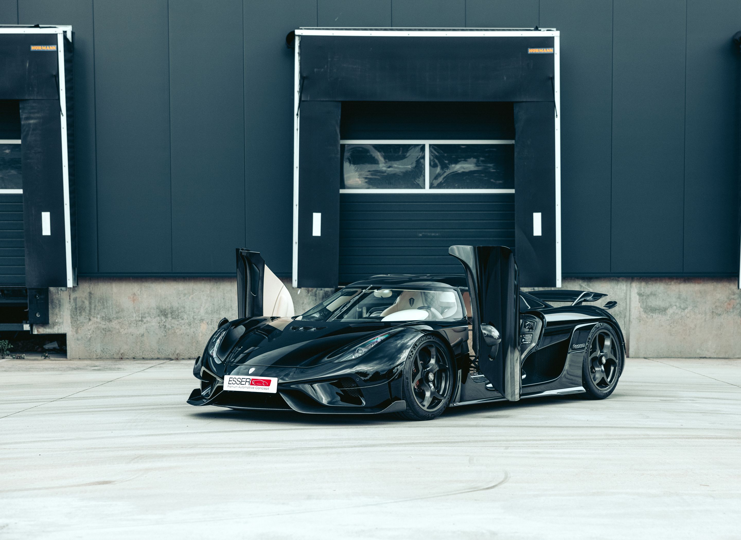 Regera doors open