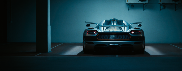 KOENIGSEGG ONE1 GARAGE
