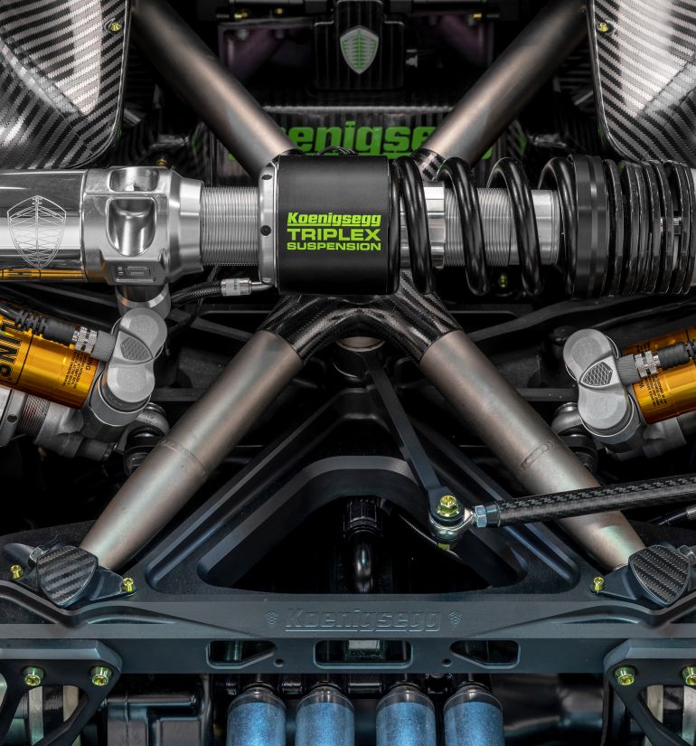 triplex suspension with z shape anti roll bar