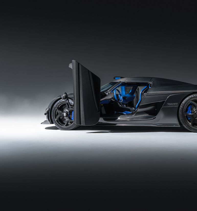 Regera open door