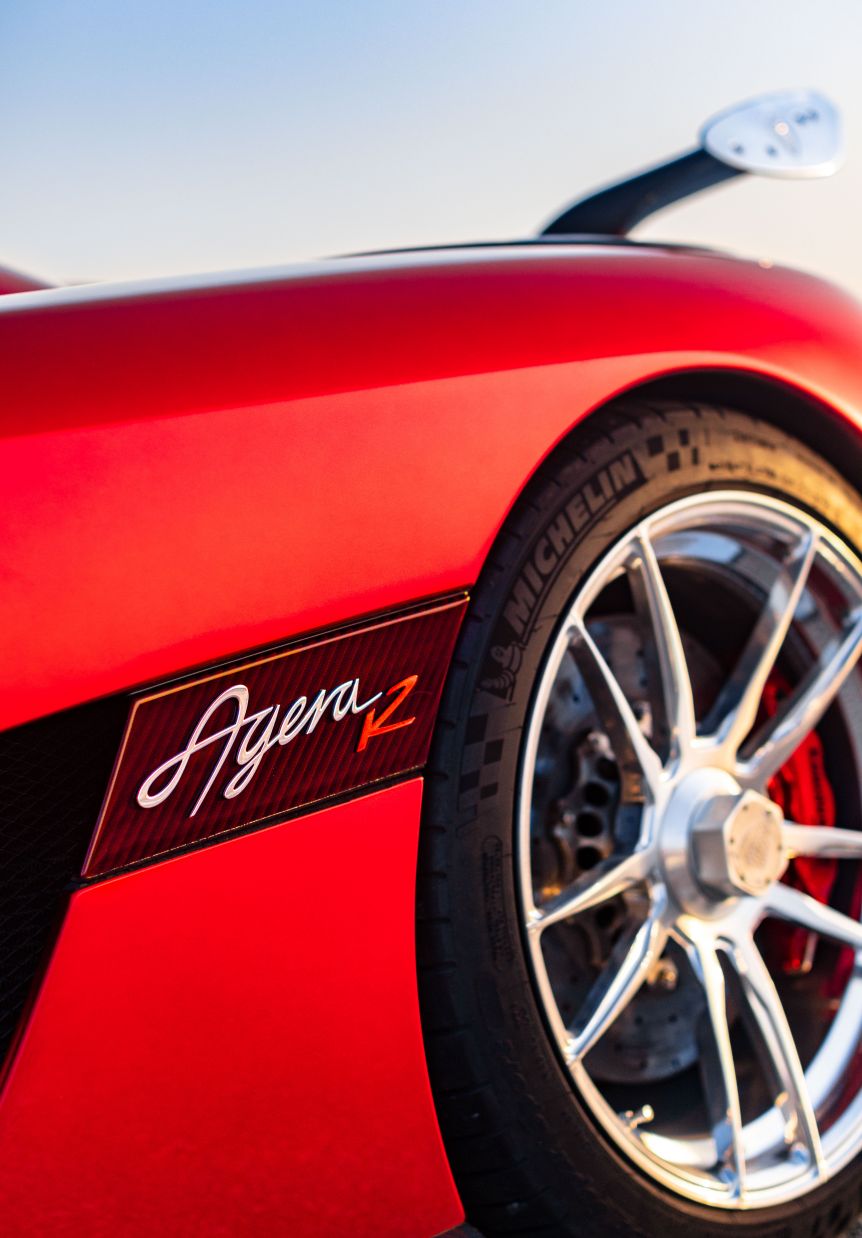 Agera R (red)
