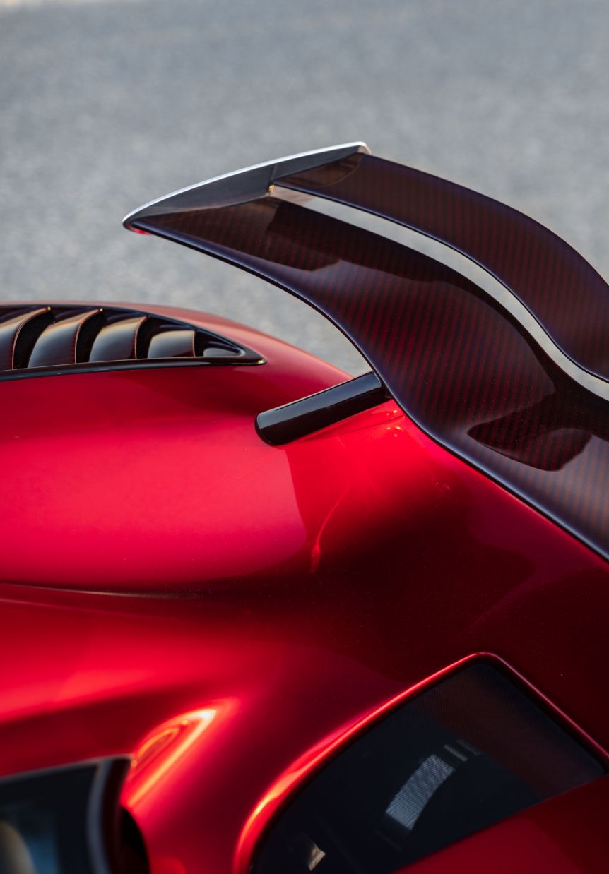 Agera R Wing