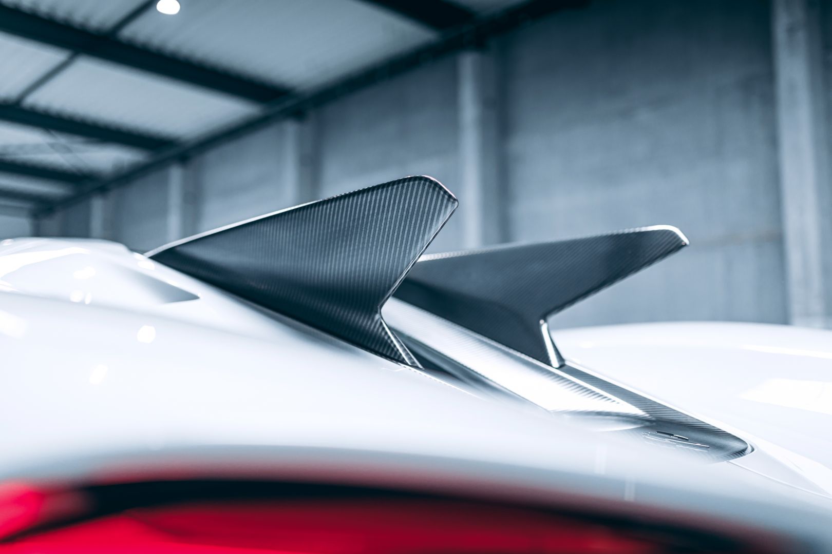 Jesko Absolut rear hood finds