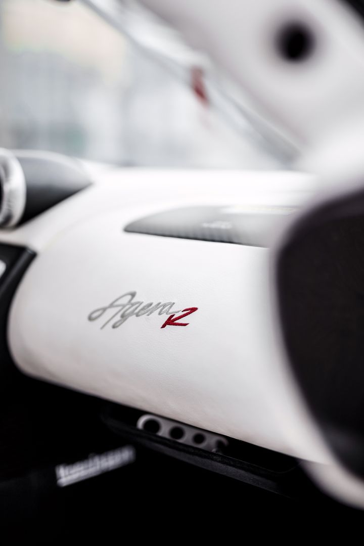 Agera R dashboard