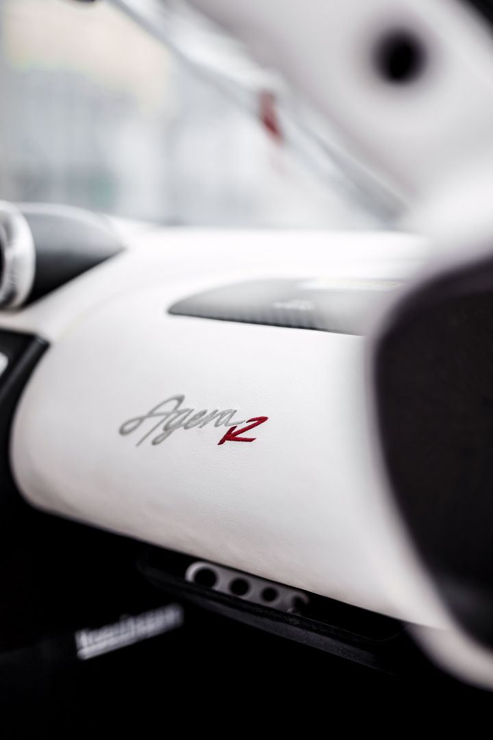 Agera R dashboard